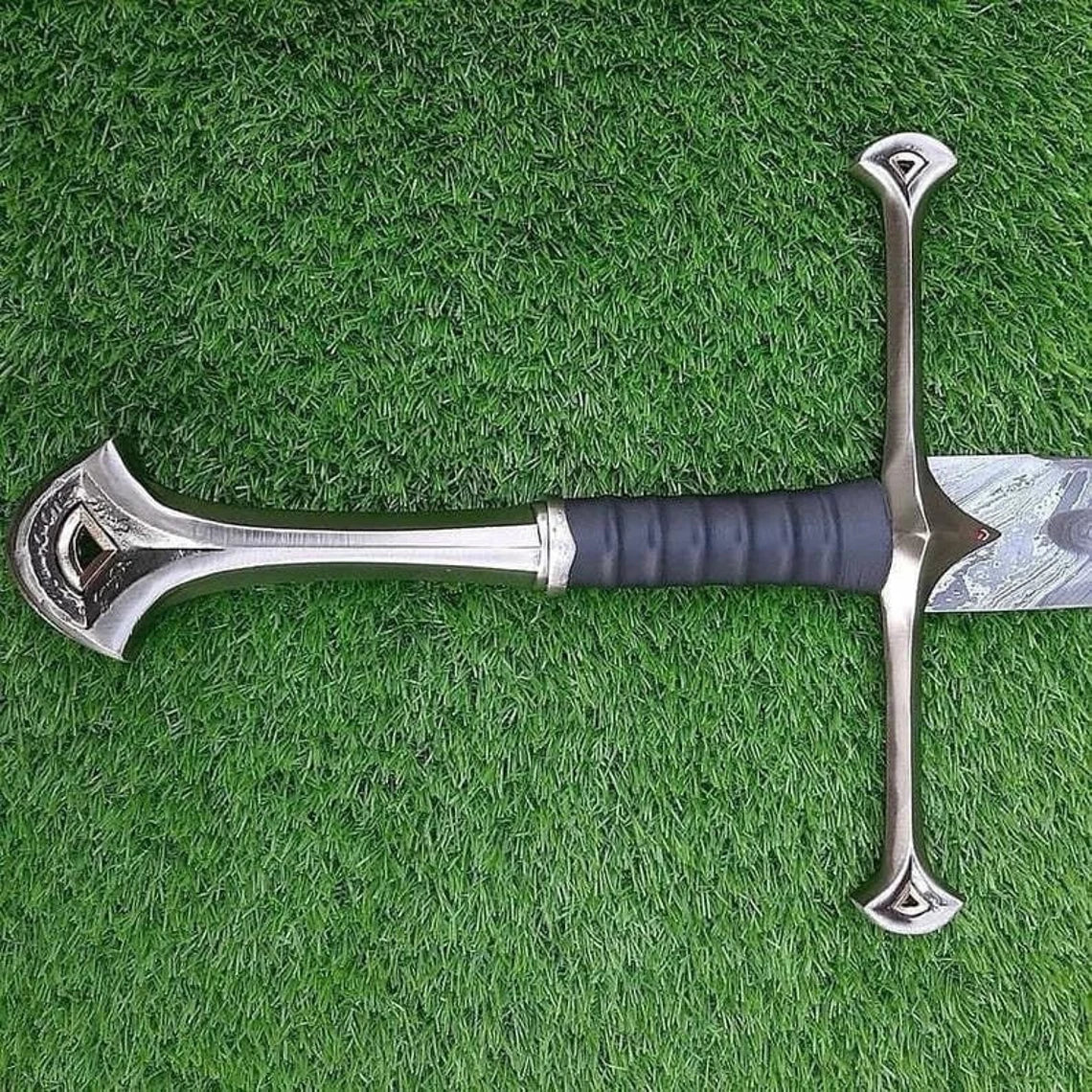 Handcrafted Andúril Sword | Lord of the Rings Aragorn Replica with Scabbard