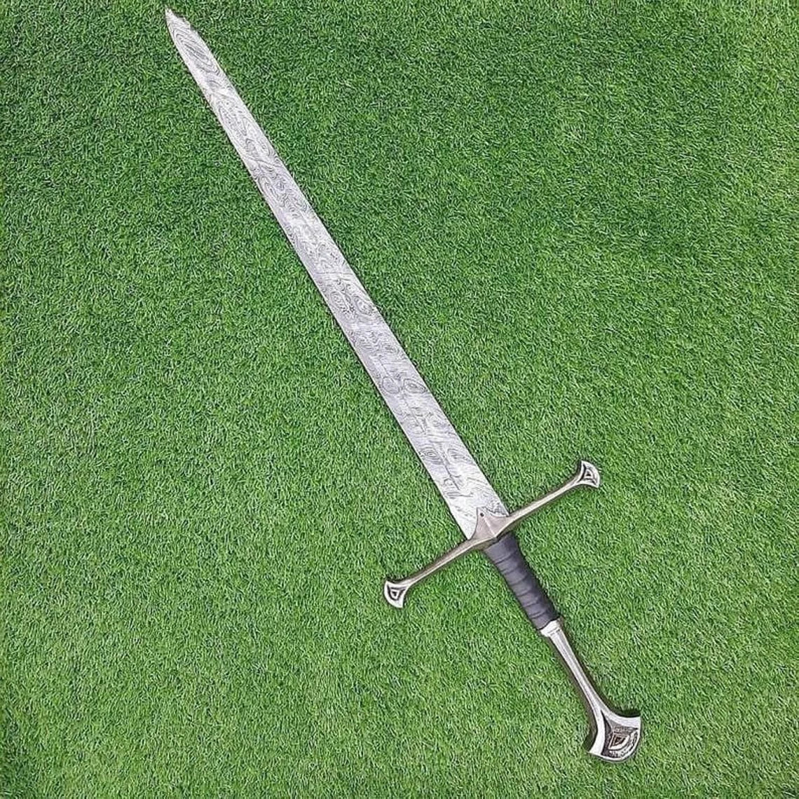 Handcrafted Andúril Sword | Lord of the Rings Aragorn Replica with Scabbard